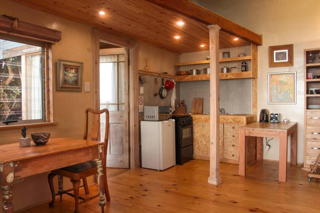 Quirky Eco-Friendly Artist Studio Le Cap Extérieur photo